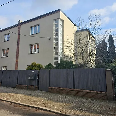 Urban No 3a, Free Private Parking, Self Check-in