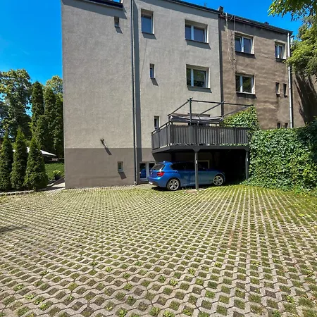 Urban No 3a - Air Condition - Garden - Free Parking Lägenhet *